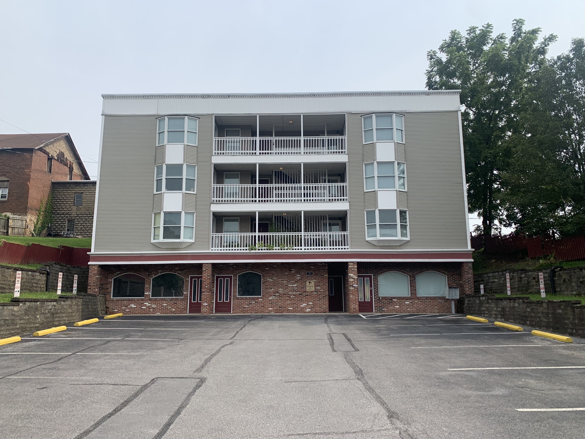 Property thumbnail image